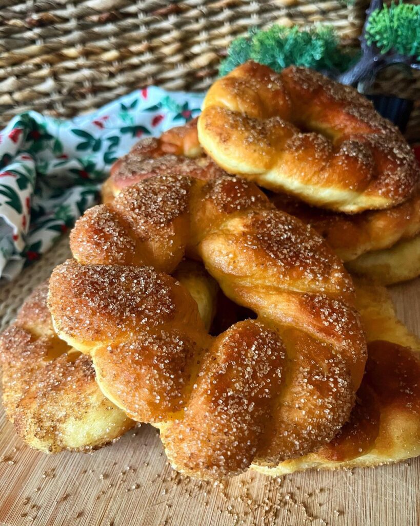 Fahéjas fonott fánk 😋❤️🍩