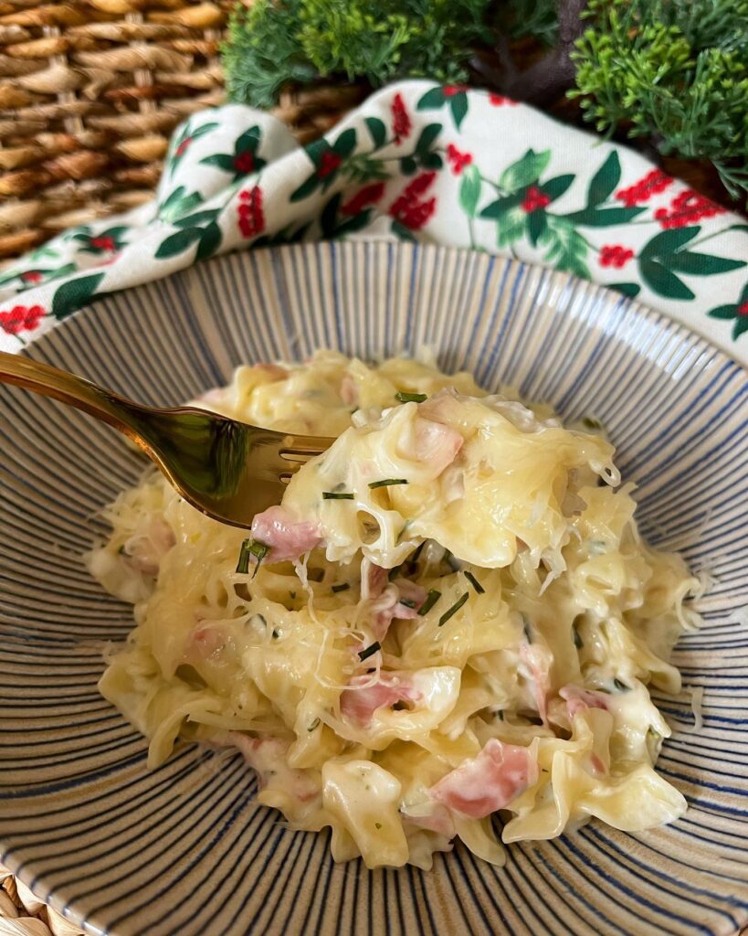 Extra sajtos-sonkás krémes tészta ❤️🧀