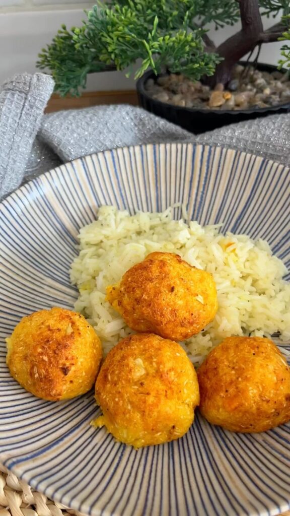 Cheddar sajtos karfiol fasírt