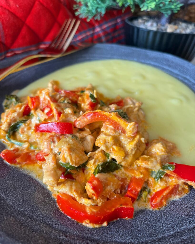 Zöldséges- tejszínes csirke fajitas ❤️