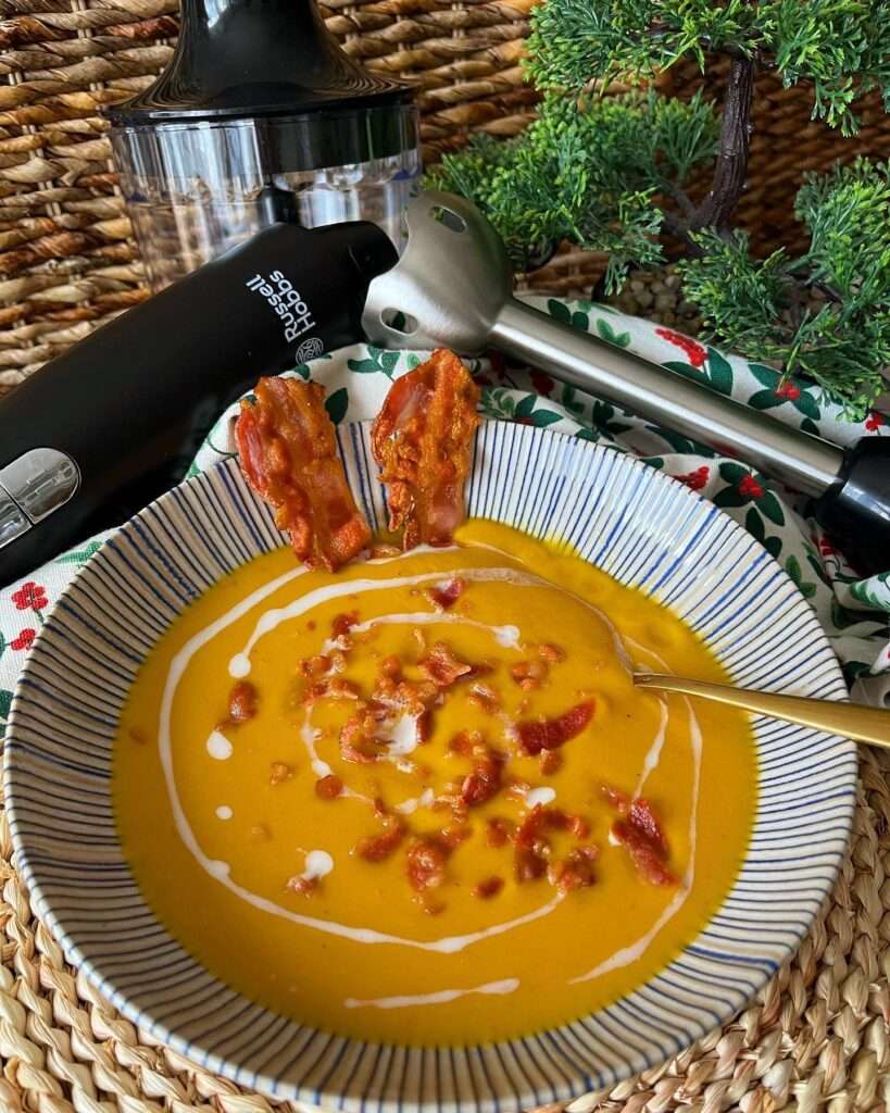 Currys édesburgonya krémleves ropogós bacon chipssel 🥓