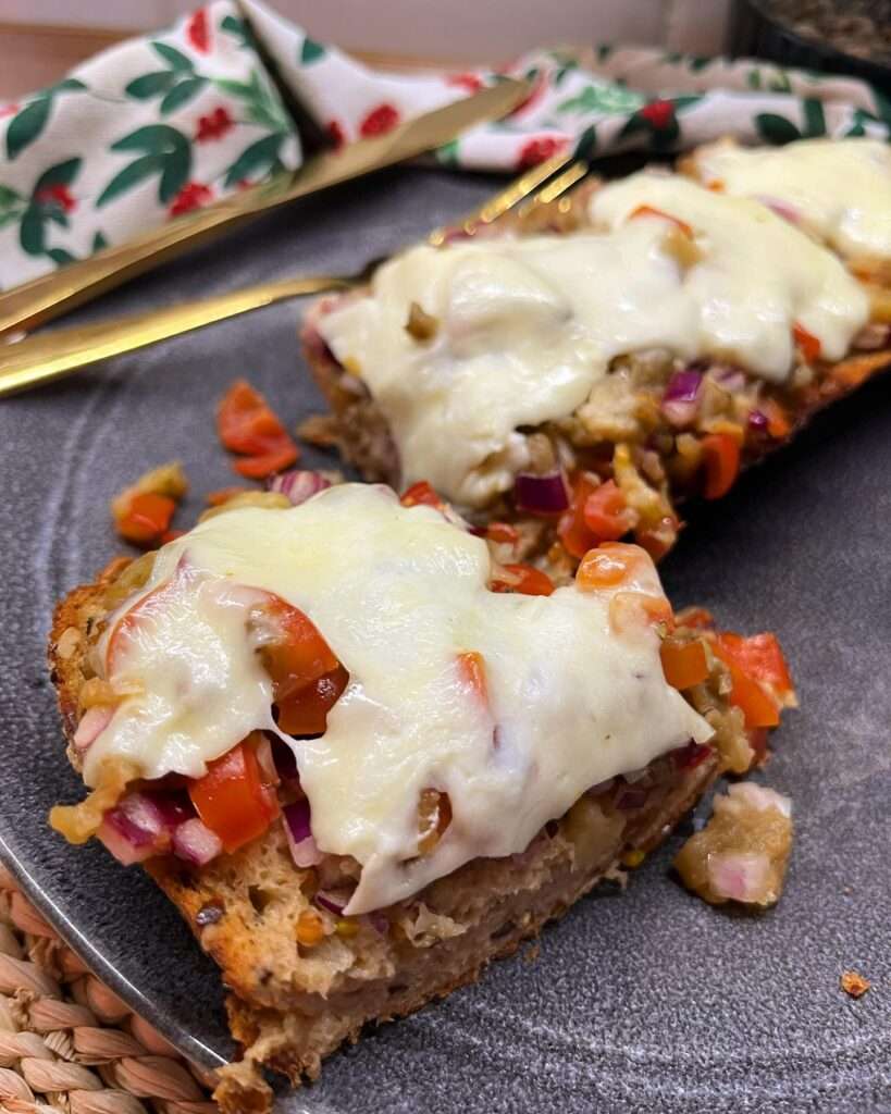 Padlizsános mozzarellás melegszendvics 🍆🧀🥖🍅