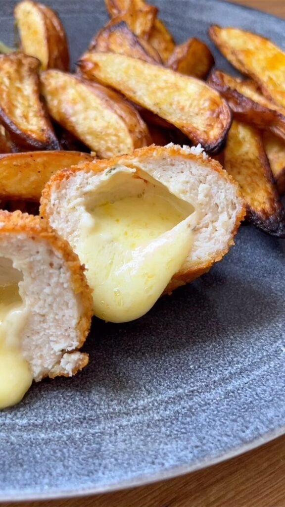 Cheddar sajtos csirkegolyó ❤️