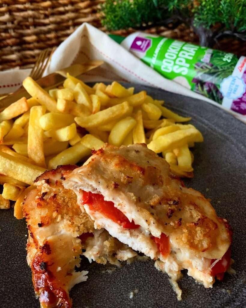 Caprese csirkemell majonézes pankos bundában, airfryeres krumplival ❤️🥰