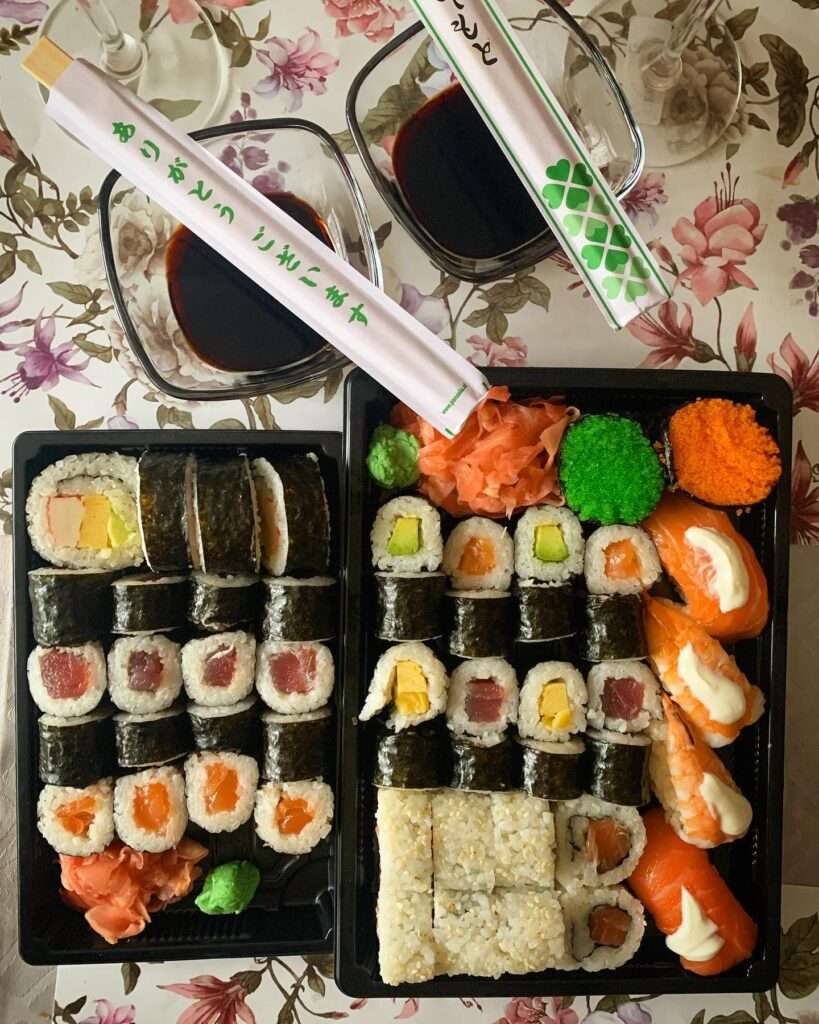 Házassági évfordulónk alkalmából sushi estet tartunk 😍❤️