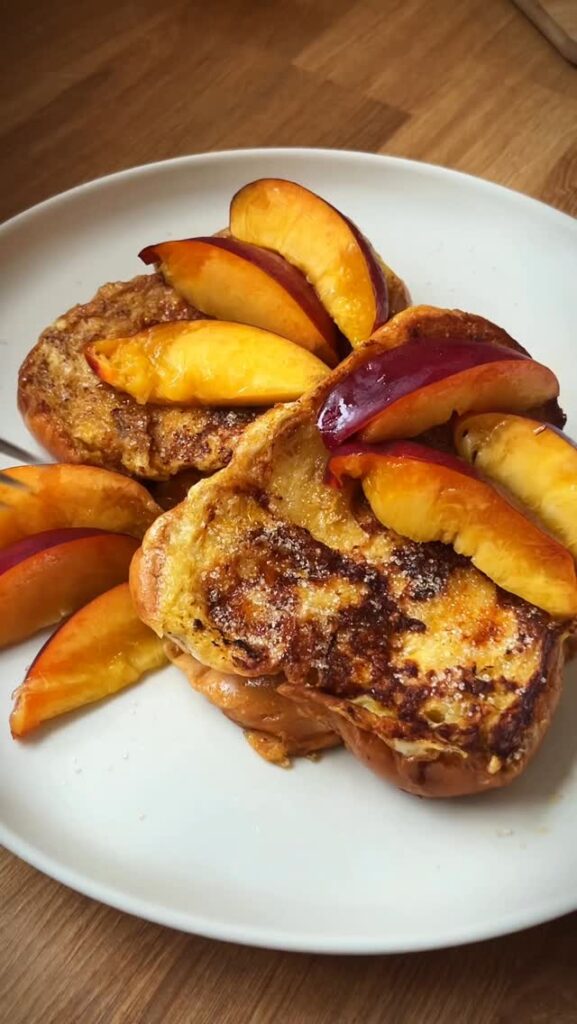 Karamellizált French toast, ti szeretitek az édes reggeliket?