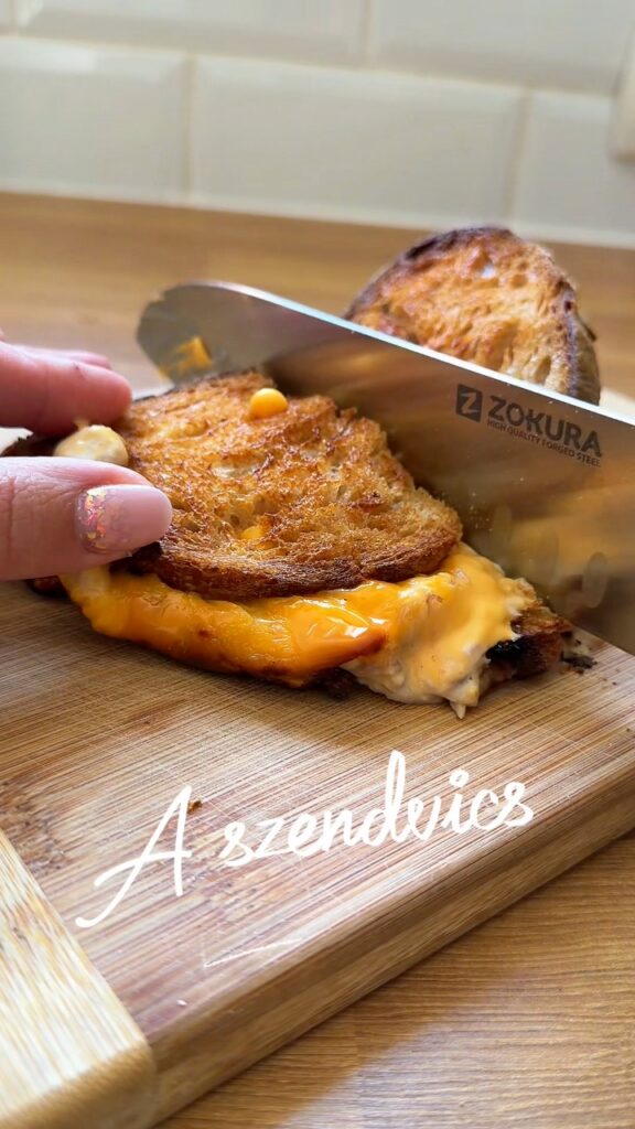 Extra tonhalas szendvics
