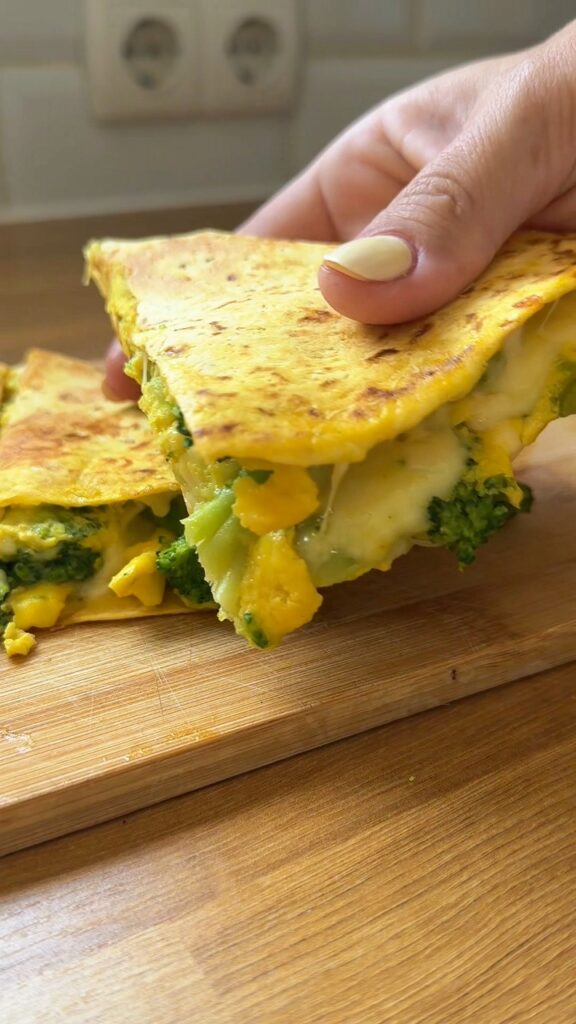 Brokkolis tortilla